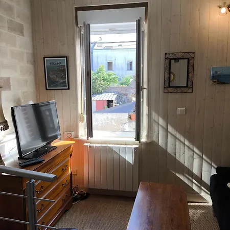 Port Semesterbostad *